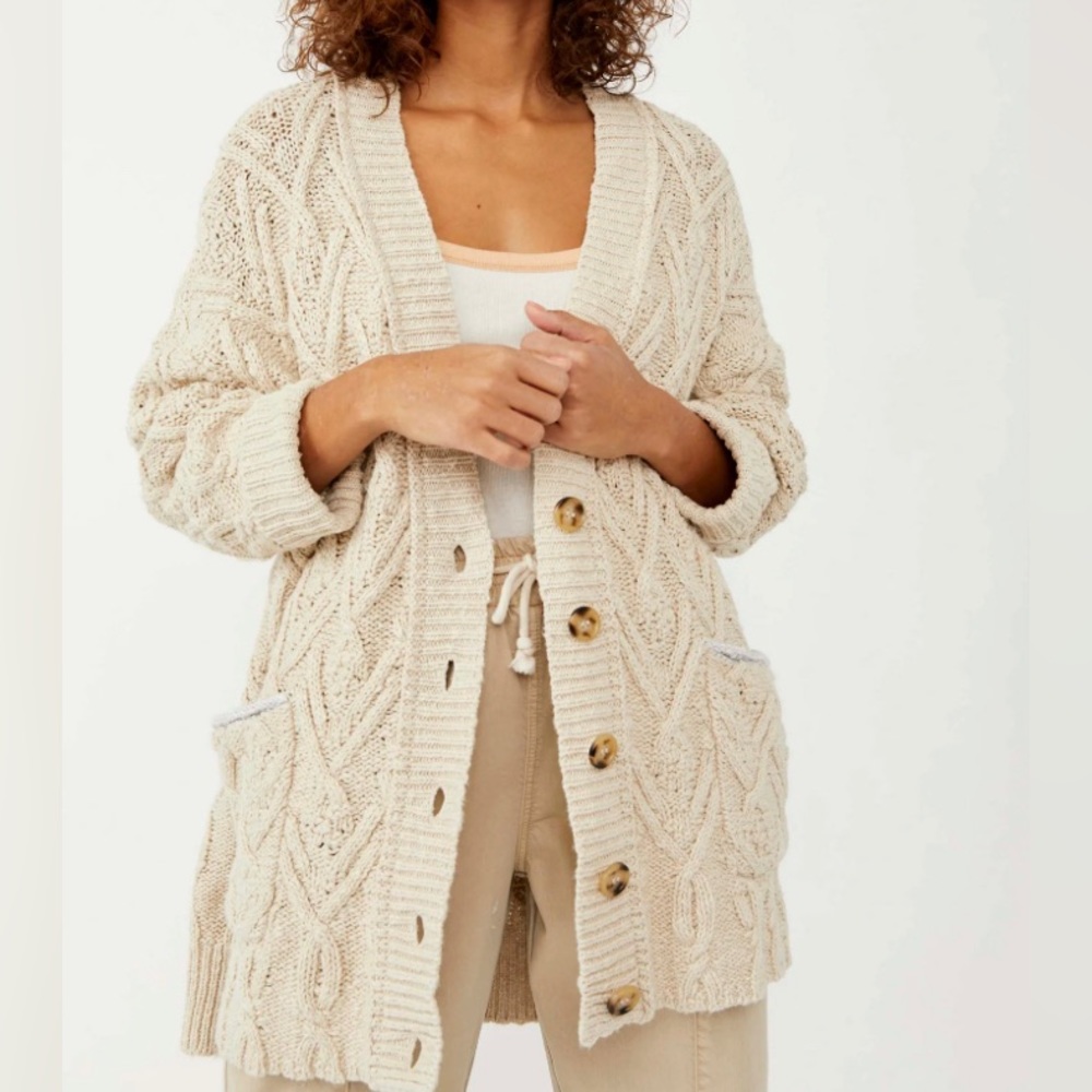 Free People NWT Montana Cable Cardi Size Medium